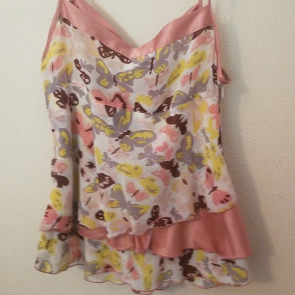 Fun flowy satin layered tank top - Picture 2 of 2